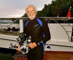 This image portrays Remembering Chuck Nicklin: "The Man Who Rode the Whale" by California Diving News.